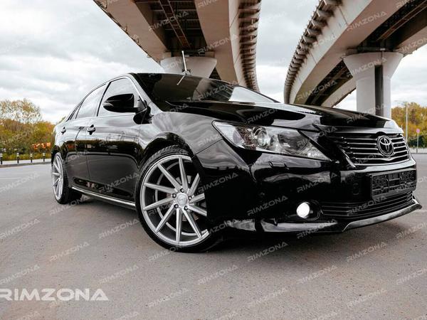 Toyota Camry на дисках CVT R19 8.5J 5X114.3 ET40 DIA 73.1 - Фото № 2