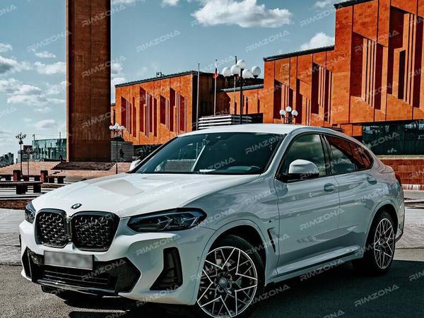 BMW X4 на дисках BMW 813 STYLE R20 - Фото № 3