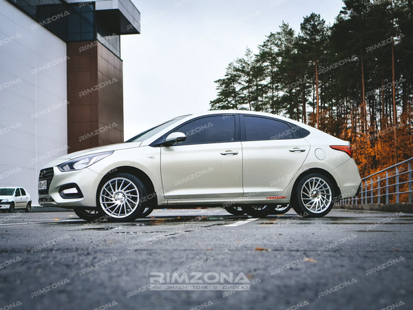 Hyundai Solaris на дисках VPS 304 R17 - Фото № 4