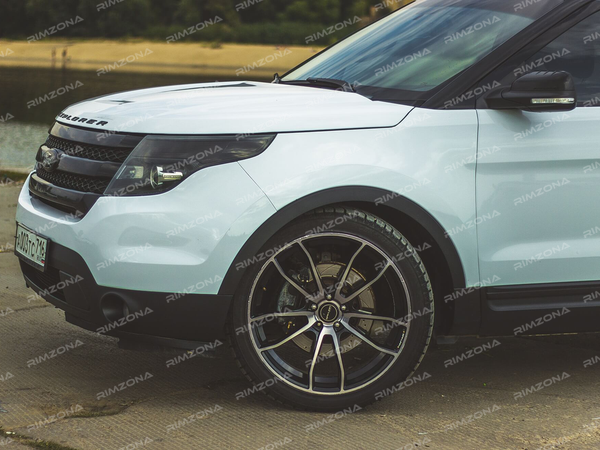 Ford Explorer на стильных дисках Sakura Wheels - Фото № 4