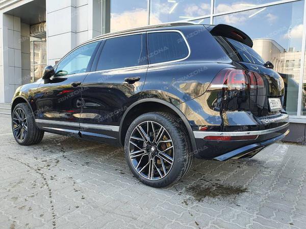 Volkswagen Touareg на дисках Lumma R20 - Фото № 1