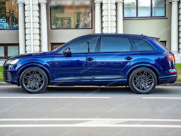 Audi Q7 на кованых дисках в стиле VOSSEN HF7 R22 - Фото № 2