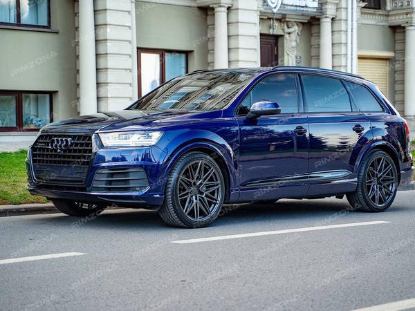 Audi Q7 на кованых дисках в стиле VOSSEN HF7 R22 - Фото № 1