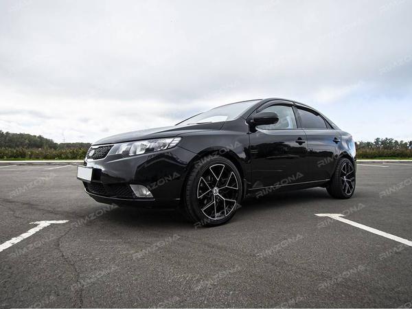 KIA cerato на литых дисках HRE FF10 R18 - Фото № 2