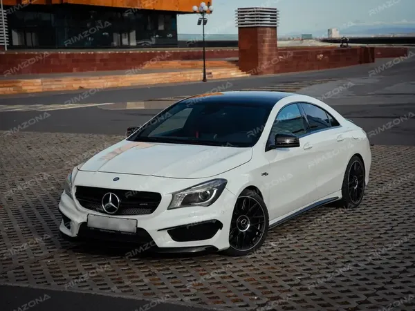 Mercedes AMG CLA-class на литых дисках AMG 748 style - Фото № 1