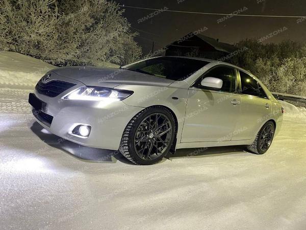 Toyota Camry литых дисках в стиле hre ff10 R19 - Фото № 1