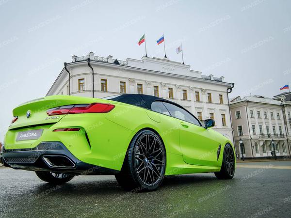 BMW M8 НА КОВАНЫХ ДИСКАХ В СТИЛЕ BMW 818 STYLE - Фото № 7