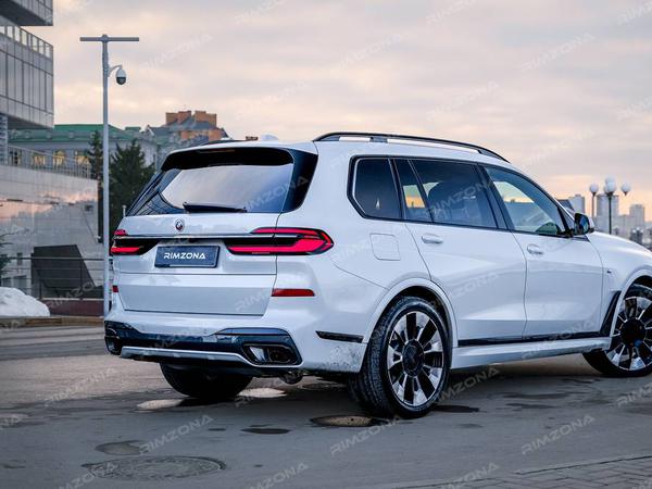 BMW X7 НА КОВАНЫХ ДИСКАХ В СТИЛЕ XM R22 - Фото № 7