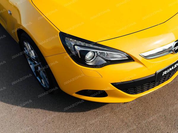 Opel Astra GTC на литых дисках в стиле HRE FF10 - Фото № 9