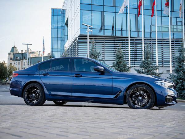 BMW 5 НА ЛИТЫХ ДИСКАХ В СТИЛЕ STYLE 826 R19 - Фото № 3