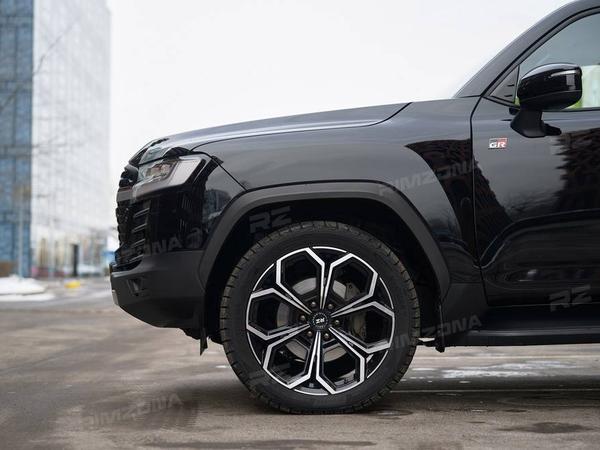 TOYOTA LAND CRUISER 300 НА ДИСКАХ в стиле Lowenhart FLG-1 - Фото № 2