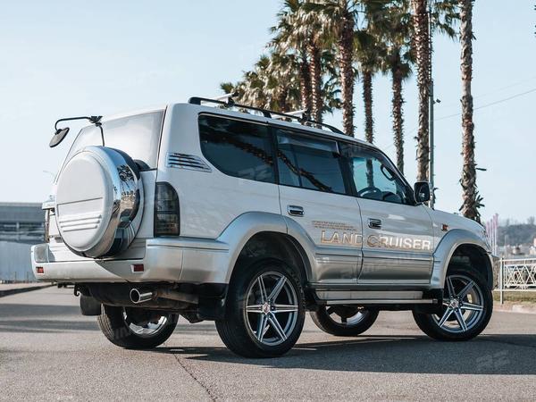 TOYOTA LAND CRUISER PRADO НА ЛИТЫХ ДИСКАХ В СТИЛЕ HF6-2 R20 - Фото № 6