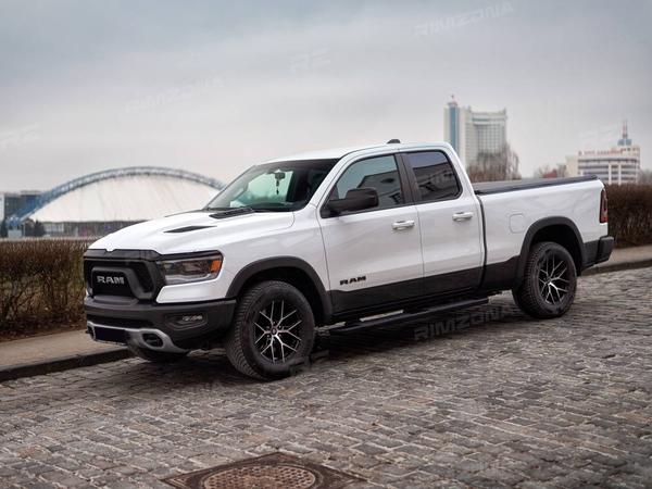 DODGE RAM 1500 НА ЛИТЫХ ДИСКАХ В СТИЛЕ HF6-4 R18 - Фото № 1