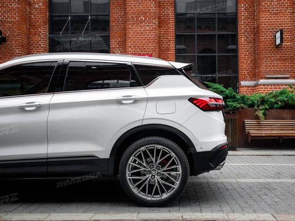 GEELY COOLRAY НА ЛИТЫХ ДИСКАХ В СТИЛЕ HRE FF28 R20 - Фото № 3