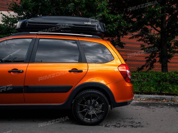 LADA GRANTA CROSS НА ЛИТЫХ ДИСКАХ В СТИЛЕ SHOGUN S10 R16 - Фото № 4