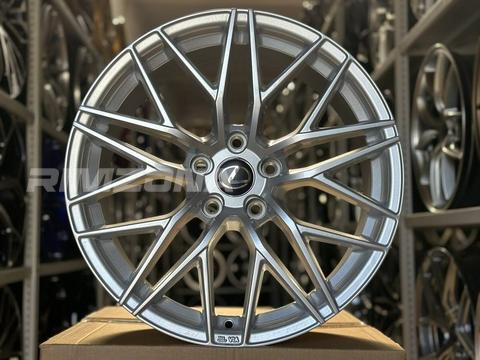 Литой диск VORSTEINER VFF-107 R18 8J 5x114.3 ET35 dia 73.1