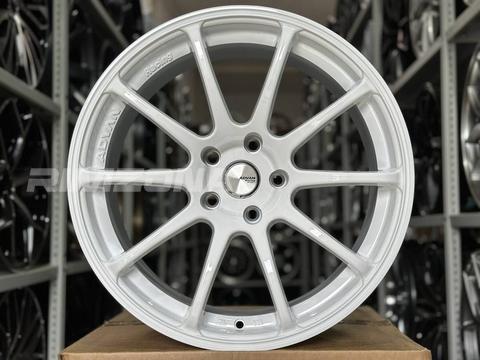 Литой диск ADVAN Racing RS R18 9J 5x114.3 ET25 dia 73.1