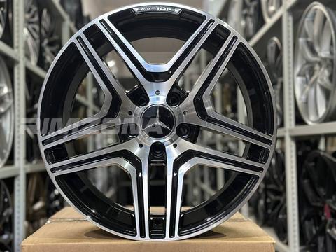 Литой диск В стиле Mercedes AMG 5 Double Spoke R17 8J 5x112 ET35 dia 66.6