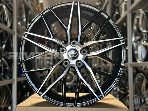 Литой диск VORSTEINER VFF-107 R18 8J 5x114.3 ET35 dia 73.1