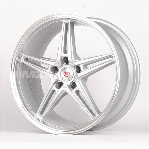 Литой диск VEEMANN SB406 R18 8.5/9.5J 5x114.3 ET30/25 dia 73.1