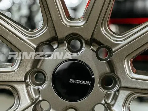 Литой диск SHOGUN S10 R18 8J 5x100/5x114.3 ET30 dia 73.1 - Фото вживую №3