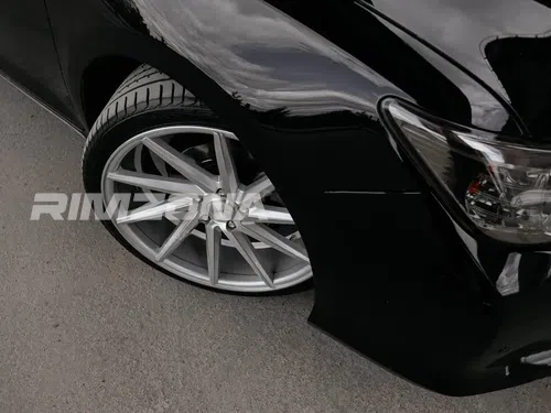 Литой диск В СТИЛЕ VOSSEN CVT R18 8J 4x100 ET35 dia 73.1 - Фото вживую на авто №4