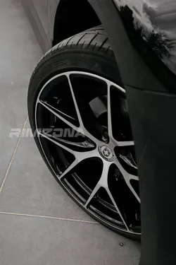 Литой диск HRE P101 R20 8.5J 5x114.3 ET38 dia 73.1 - Фото вживую на авто №7