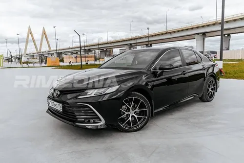 Литой диск HRE P101 R20 8.5J 5x114.3 ET38 dia 73.1 - Фото вживую на авто №2