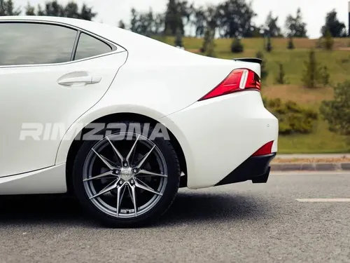 Литой диск В СТИЛЕ Rohana RFX13 R18 8.5J 5x114.3 ET35 dia 73.1 - Фото вживую на авто №4