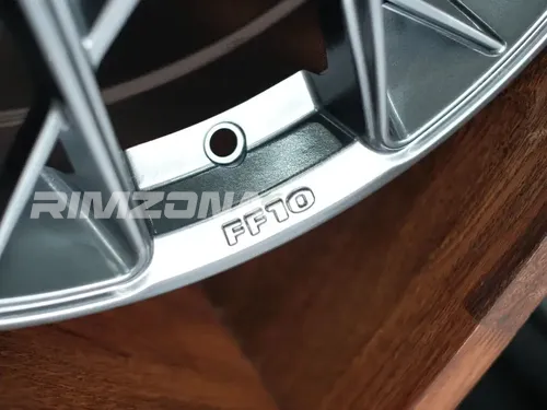 Литой диск HRE FF10 R20 8.5J 5x114.3 ET35 dia 67.1 - Фото вживую №7