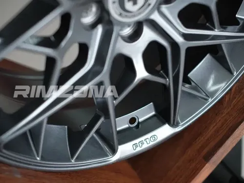 Литой диск HRE FF10 R20 8.5J 5x114.3 ET35 dia 67.1 - Фото вживую №7