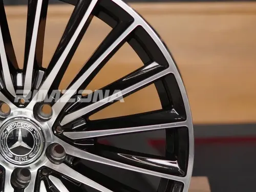 Литой диск В стиле Mercedes 262-1801 R18 8J 5x112 ET45 dia 66.6 - Фото вживую №10