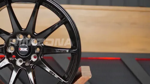 Литой диск XXR 527 R15 7J 4x100 ET15 dia 73.1 - Фото вживую №4