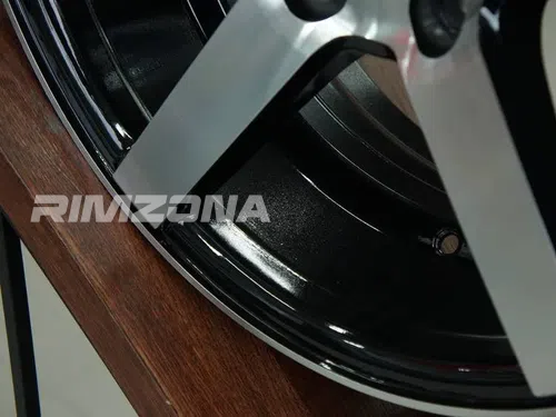 Литой диск В СТИЛЕ VOSSEN CV3 R17 7.5J 5x105 ET40 dia 73.1 - Фото вживую №6