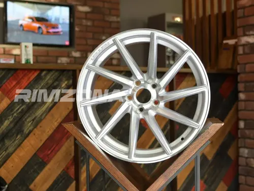 Литой диск В СТИЛЕ VOSSEN CVT R17 7.5J 5x105 ET38 dia 73.1 - Фото вживую №2