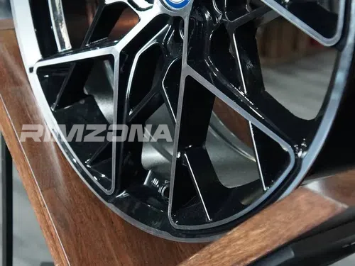 Литой диск HRE FF10 R17 7.5J 5x114.3 ET35 dia 73.1 - Фото вживую №7