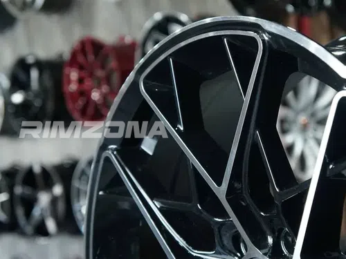 Литой диск HRE FF10 R17 7.5J 5x114.3 ET35 dia 73.1 - Фото вживую №6