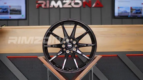 Литой диск XXR 527 R15 7J 4x100 ET15 dia 73.1 - Фото вживую №2