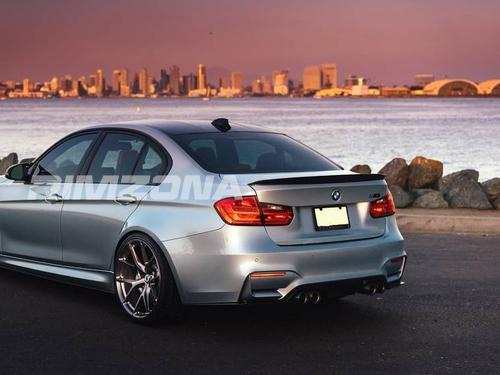 Литой диск HRE P101 R14 5.5J 4x100 ET30 dia 67.0 - Фото вживую на авто №2