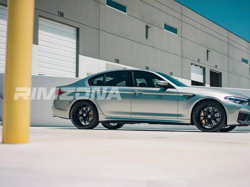 Литой диск HRE P101 R15 7J 4x100 ET30 dia 73.1 - Фото вживую на авто №2