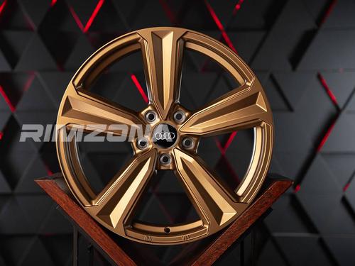 Литой диск В стиле Audi RS5 2018 R20 9J 5x112 ET35 dia 66.6 - Фото вживую №3