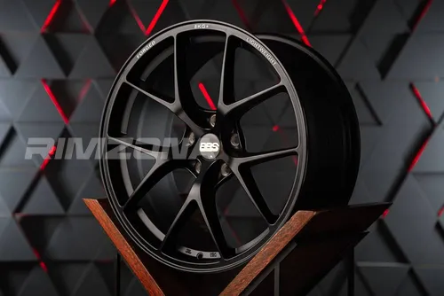 Литой диск BBS RI-D R19 8.5J 5x120 ET30 dia 72.6 - Фото вживую №2