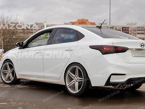 Литой диск В СТИЛЕ VOSSEN VPS302 R17 7.5J 4x100 ET35 dia 73.1 - Фото вживую на авто №4
