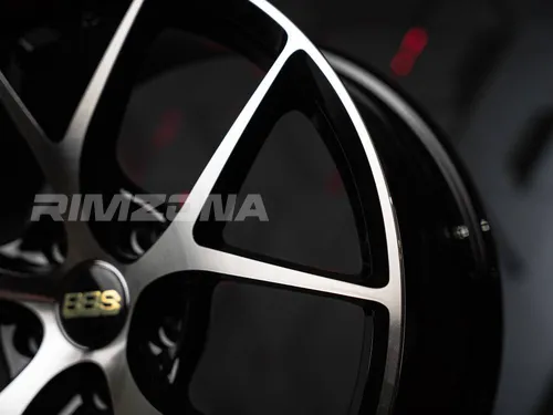 Литой диск BBS FI-R R17 7.5J 5x114.3 ET38 dia 73.1 - Фото вживую №4